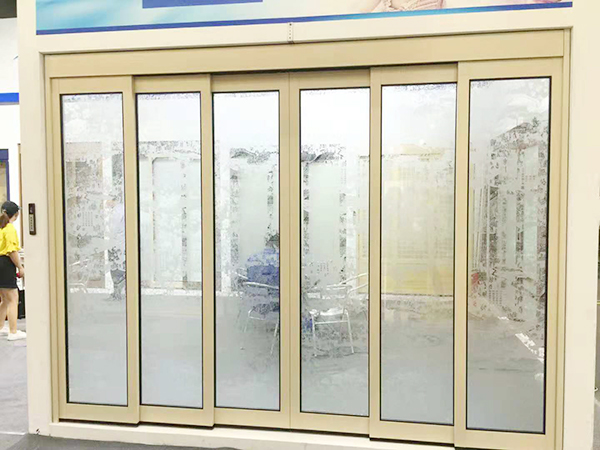 重叠自动门