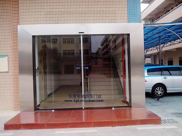 电动玻璃门